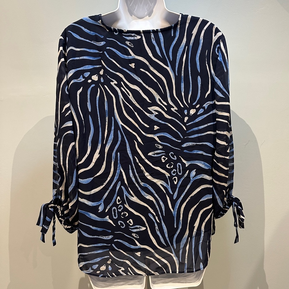 JM Collection Blue Zebra Patterned Top Medium - Picture 6 of 8